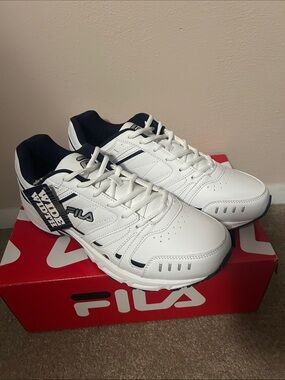 Fila White & Navy Training Sneakers